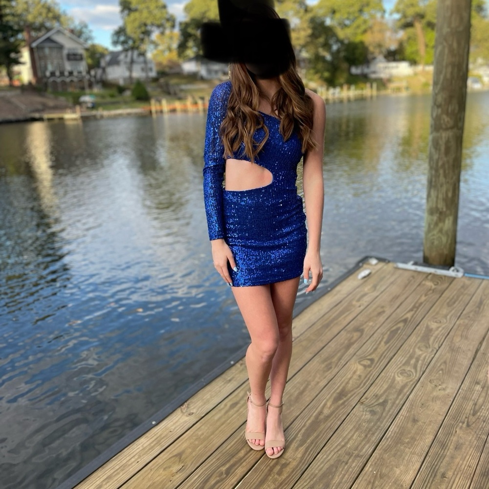 Windsor: Sparkle Party Sequin One-Shoulder Mini Dress